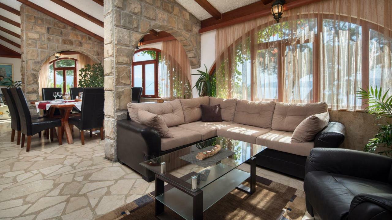 Beach Time Villa Omis Exterior photo
